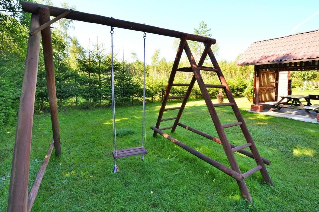 Holiday Home Close To The Lake Shore, Dabrowica Dabrowica  Luaran gambar