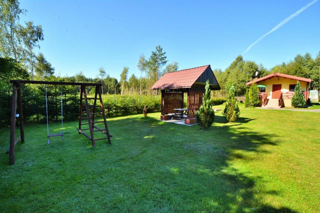 Holiday Home Close To The Lake Shore, Dabrowica Dabrowica  Luaran gambar