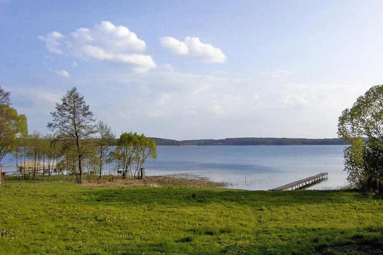 Holiday Home Close To The Lake Shore, Dabrowica Dabrowica  Luaran gambar